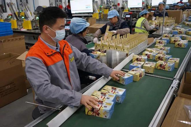 卡难求” 成爆款竟然是开化出品！麻将胡了2试玩网站哪吒卡牌 “一(图3)